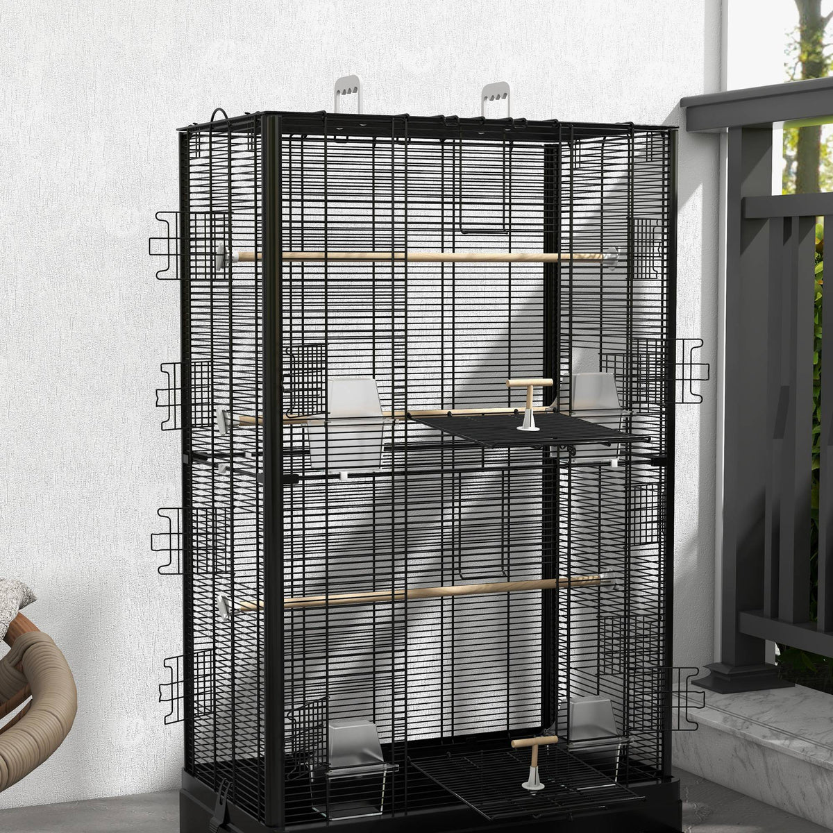 Pawhut Jaula Para Pájaros 61x36,5x98 Cm Con Puertas Perchas Bandeja Negro_4