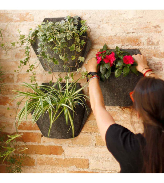 Jardín Vertical Modular Citysens Con Riego Manual De 6 Maceteros – Blanco Con Funda Téxtil Reciclada_0