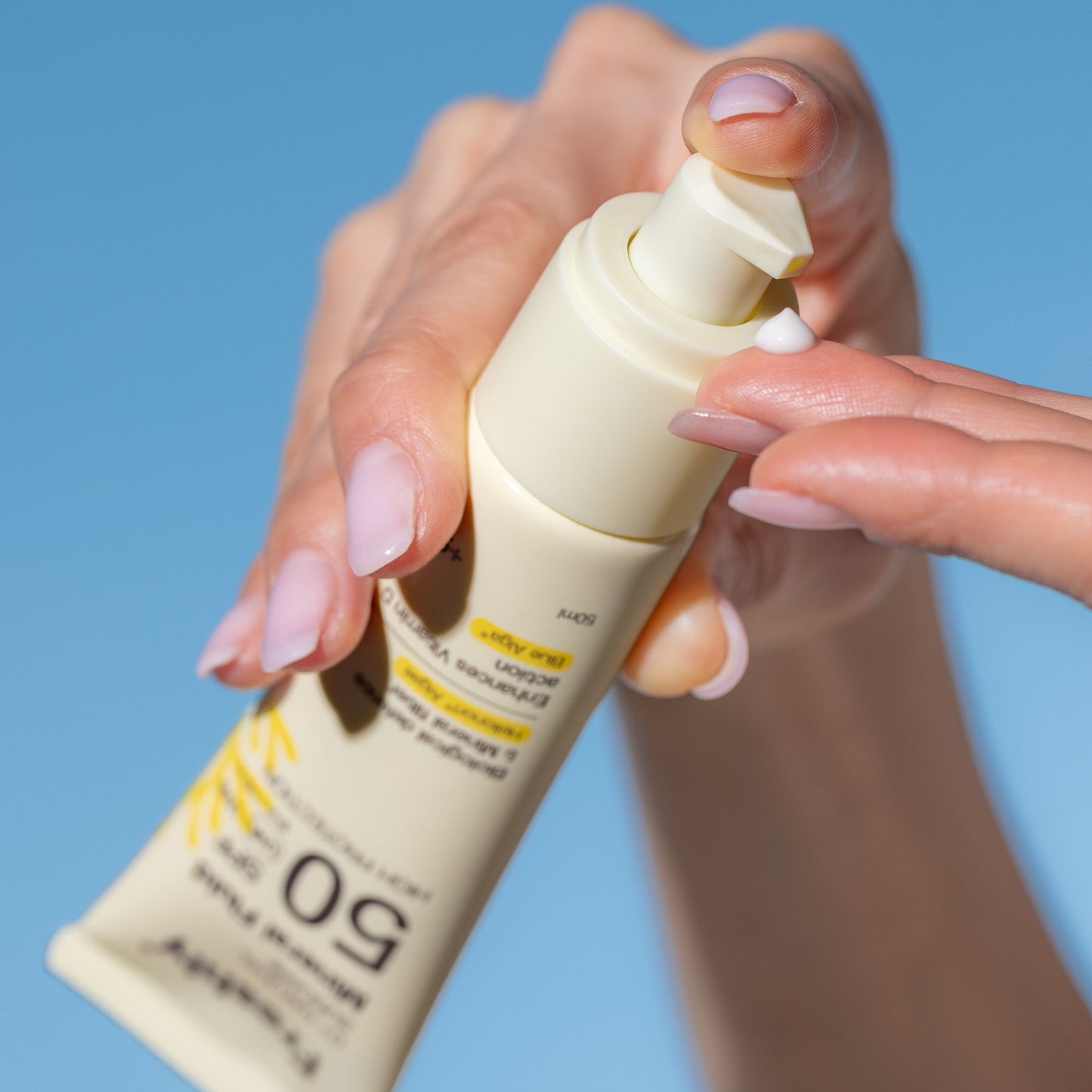 D+ Natural Suncare Mineral Fluid SPF50 50 ml