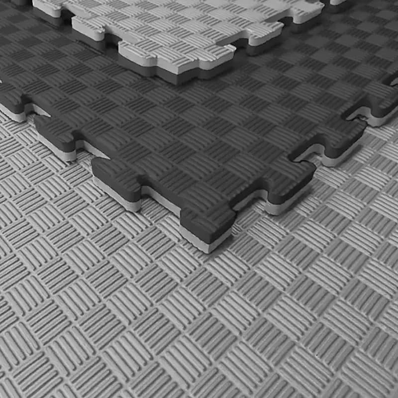 Tatami Puzzle Eva Para Suelo Infantil 1x1m X40mm Negro - Gris Pack Ahorro 4 Unidades_1