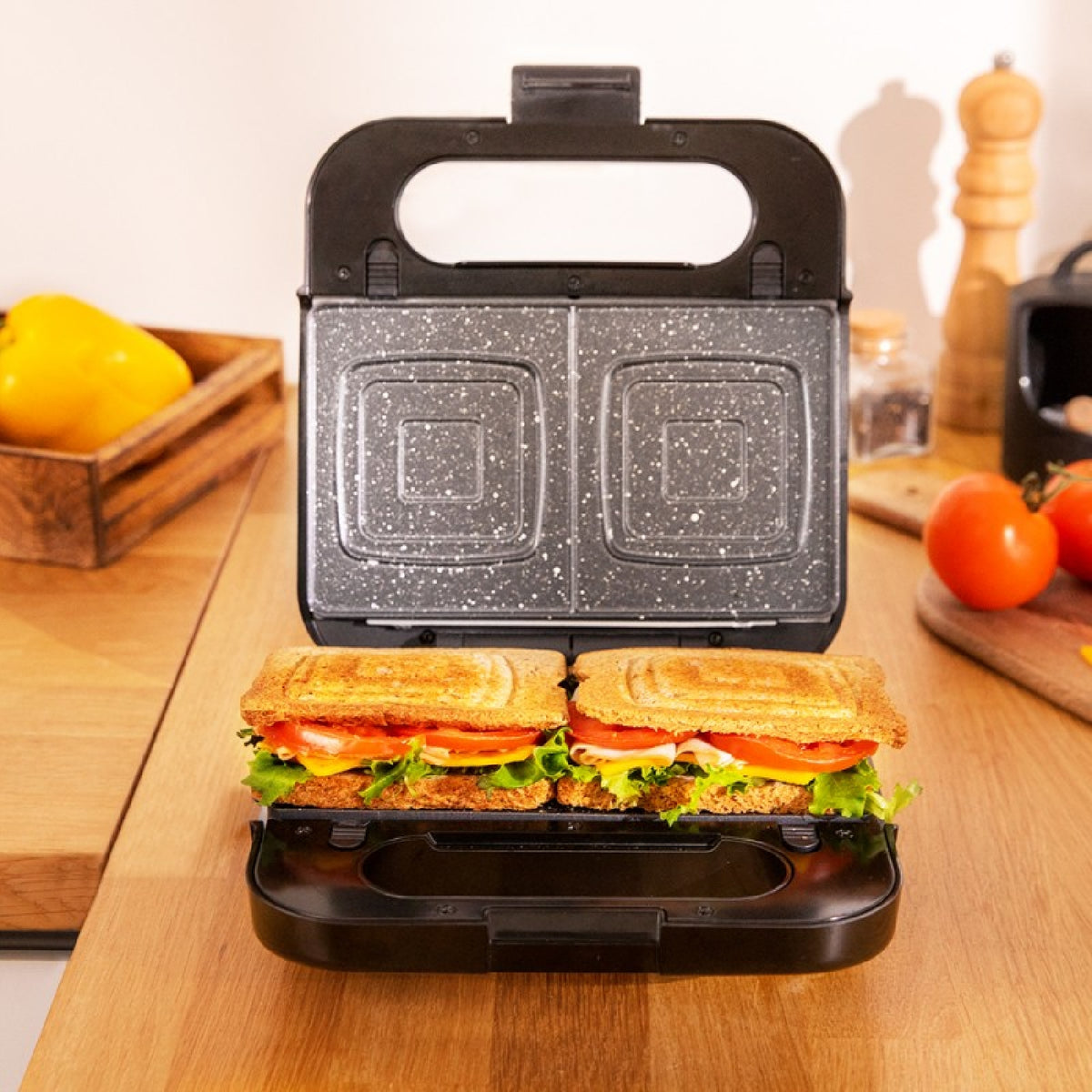 Sandwichera Rock´ntoast 4in1. 1000 W De Potencia, Capacidad Para 2 Sándwiches, Acabados En Acero Inoxidable, 4 Placa Intercambiables Con Revestimien_2
