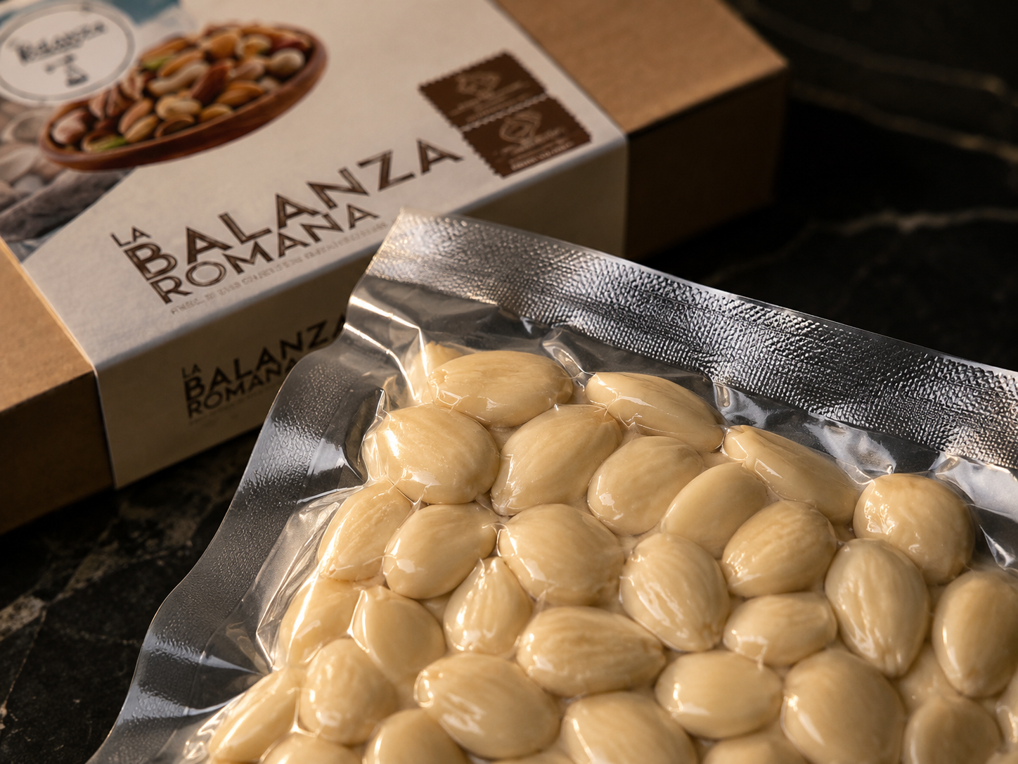 Almendras Peladas Queen Marcona Bio - Envasadas Al Vacío - 800 G | Fruto Seco Premium, Snack Vegano Natural_3