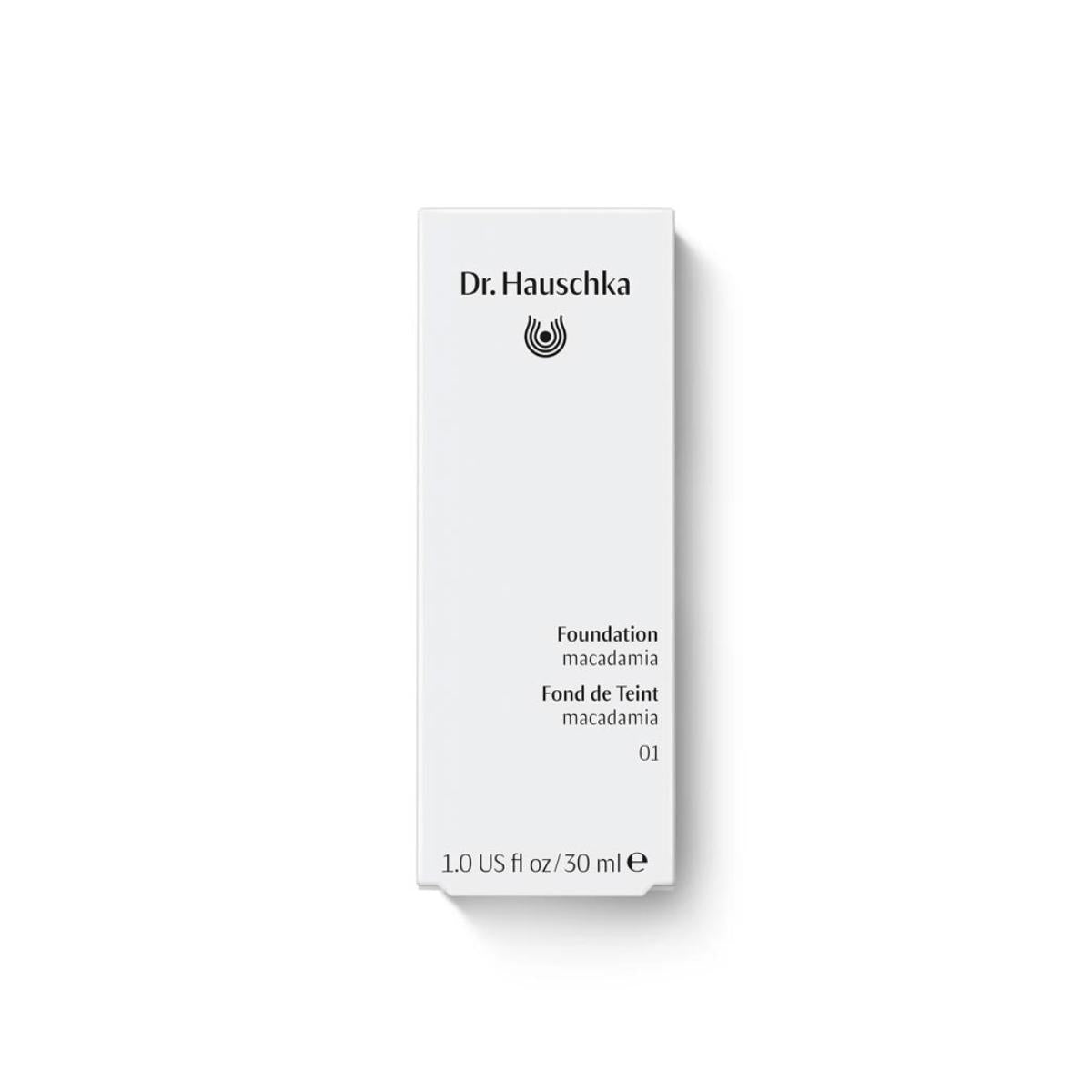 Base de maquillaje 02 almond  Dr. Hauschka 30ml