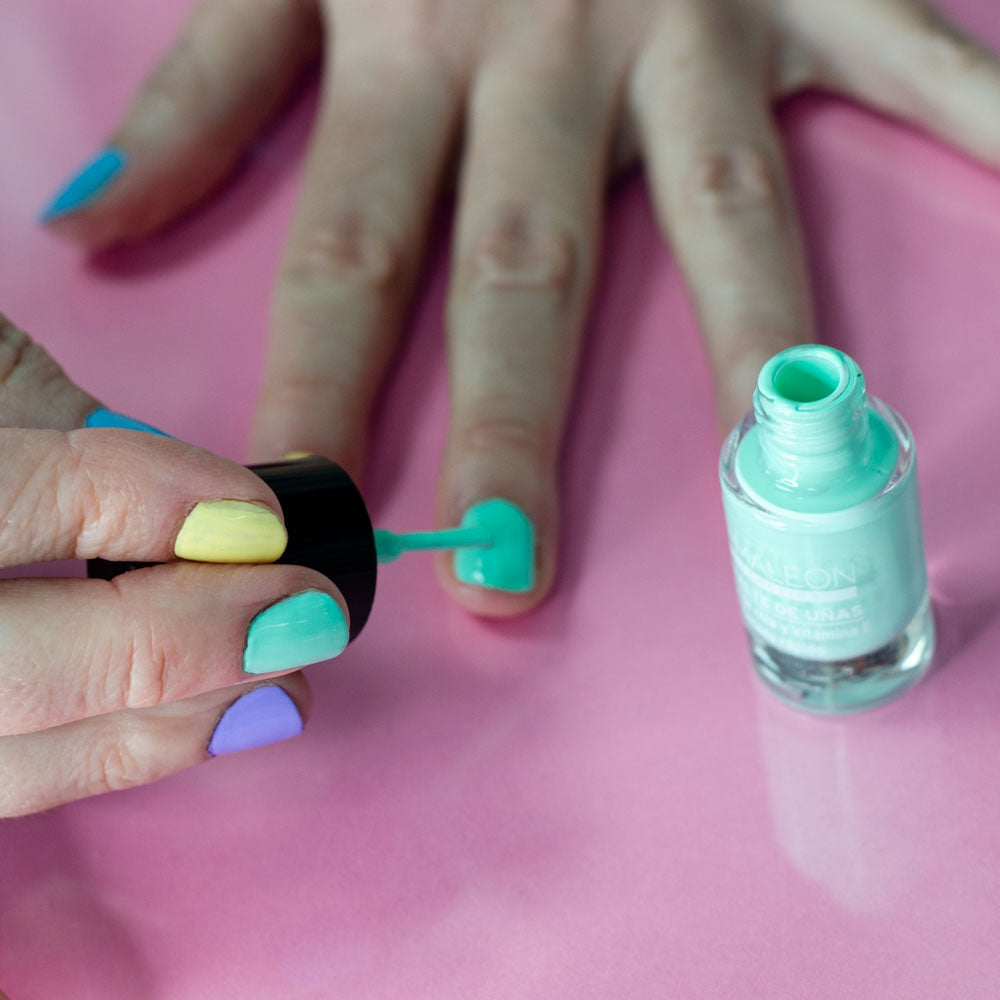 Pintauñas Verde Menta 6ml Camaleon Cosmetics_3