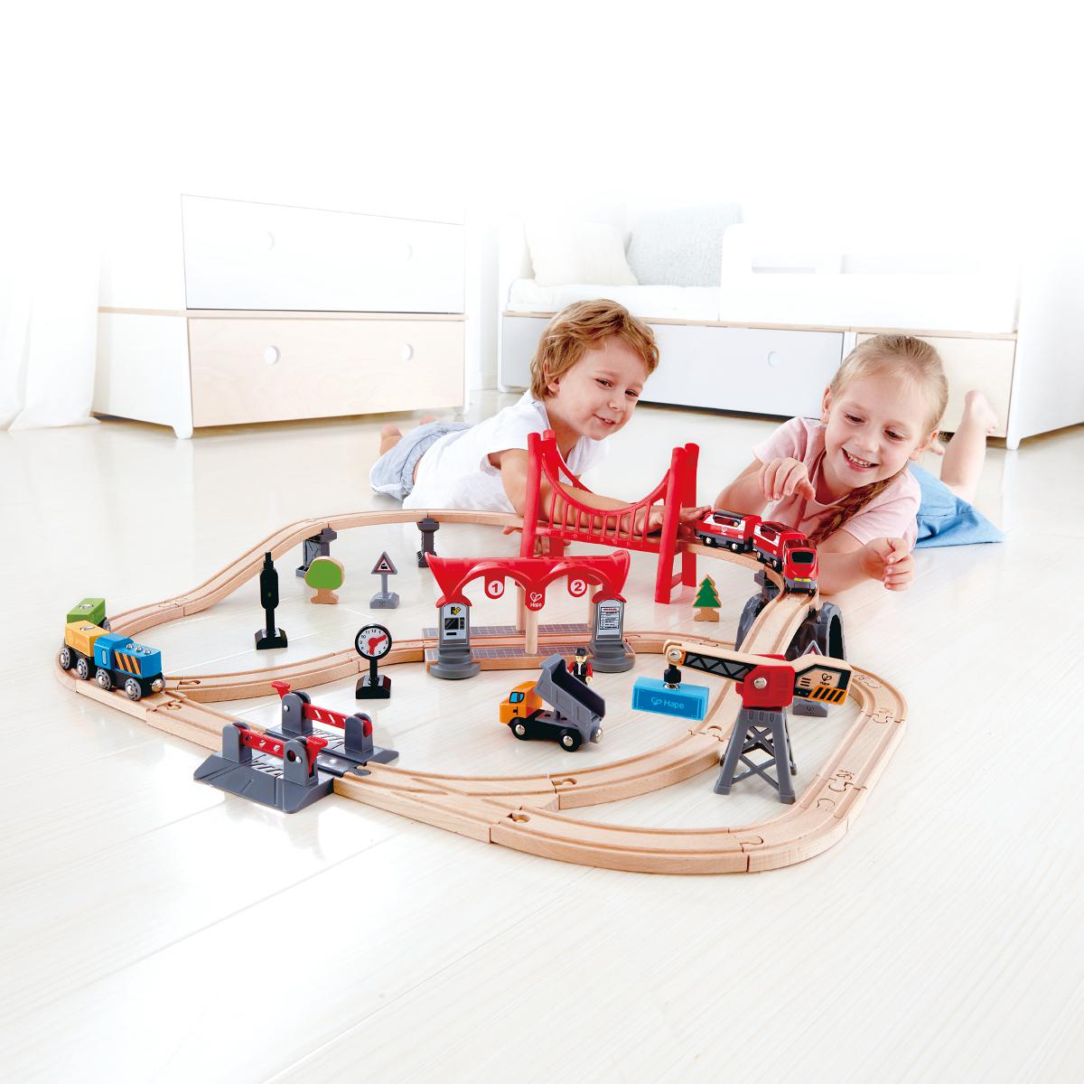Circuito Tren Busy City Rail Hape_1