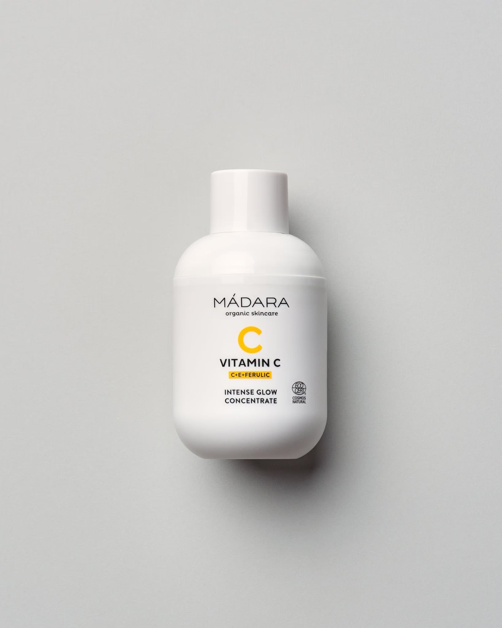 Vitamina C Concentrado de brillo intenso Mádara 30ml