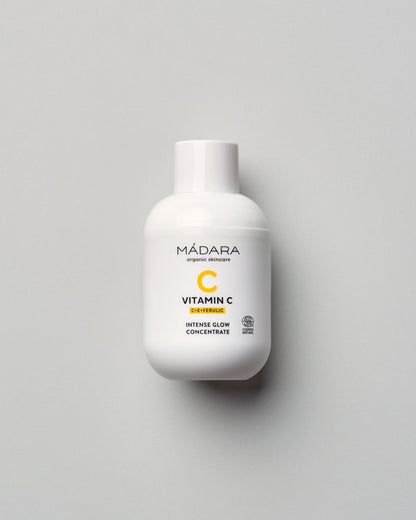 Vitamina C Concentrado de brillo intenso Mádara 30ml
