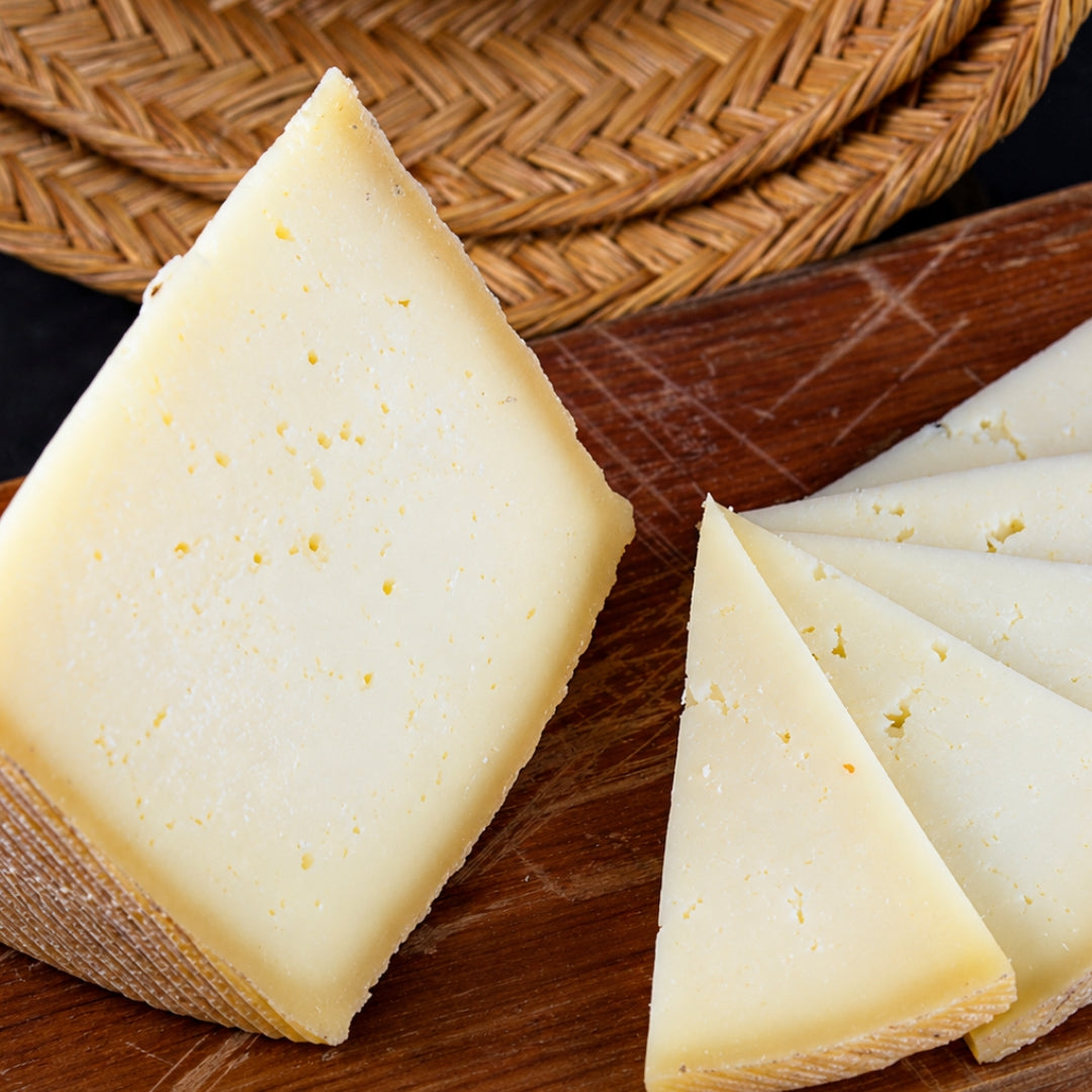 Surtido De Quesos Gourmet | Queso De Oveja | 3 Cuñas De Queso Añejo, Curado Y Semicurado_2