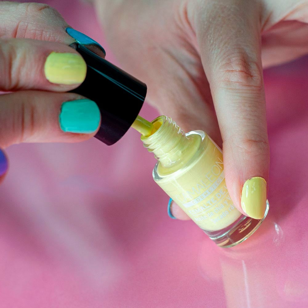 Pintauñas Amarillo Pastel 6ml Camaleon Cosmetics_1