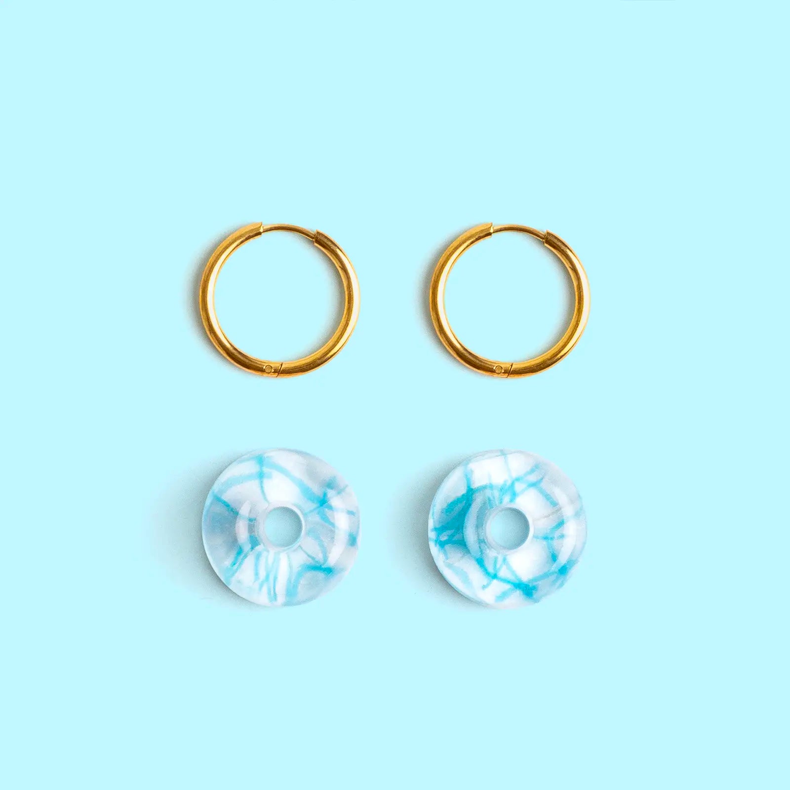 Pendientes de Aro Rodas - Vidrio de Mar Reciclado de Galicia, Joya Artesanal Única - Nature Vibes_2
