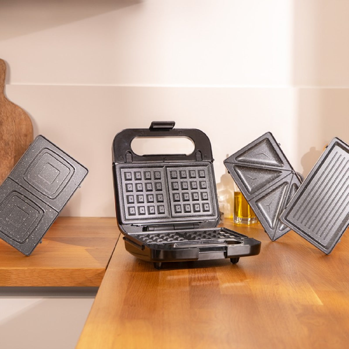 Sandwichera Rock´ntoast 4in1. 1000 W De Potencia, Capacidad Para 2 Sándwiches, Acabados En Acero Inoxidable, 4 Placa Intercambiables Con Revestimien_1