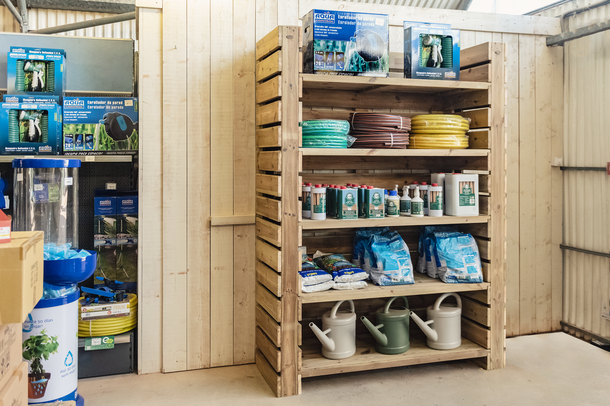 Estantería De Madera Para Plantas Maxima Hortalia_2