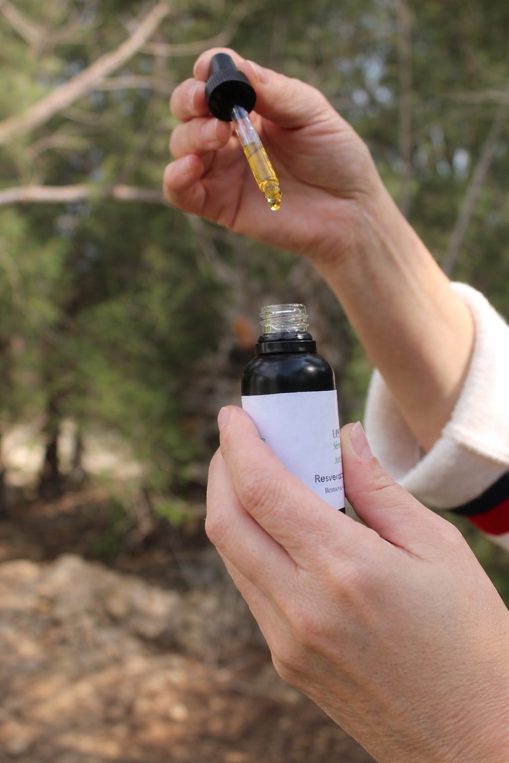 Pack Ritual De Uva Del Vinalopó - Jabón sólido uva, sérum Resveratrol & Bakuchiol y vela de uva - Lismare_4