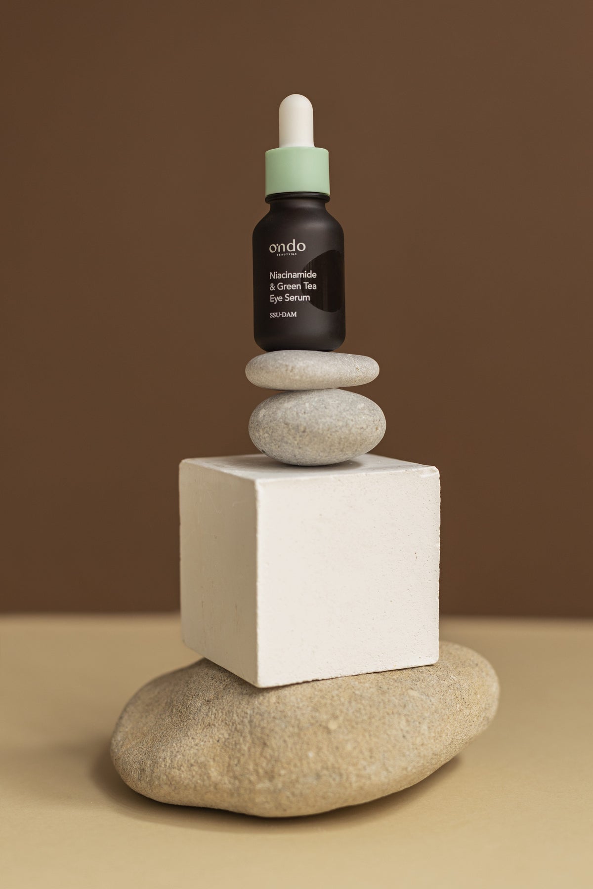 Niacinamide & Green Tea Eye Serum SSU-DAM Ondo Beauty 36.5