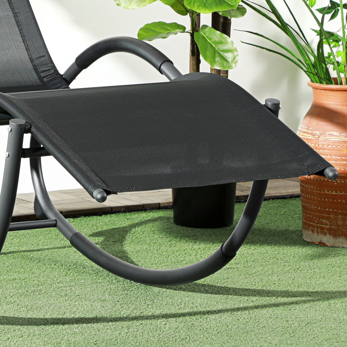 Outsunny Mecedora De Exterior Con Reposacabezas Reposabrazos 155x61x88 Cm Negro_3
