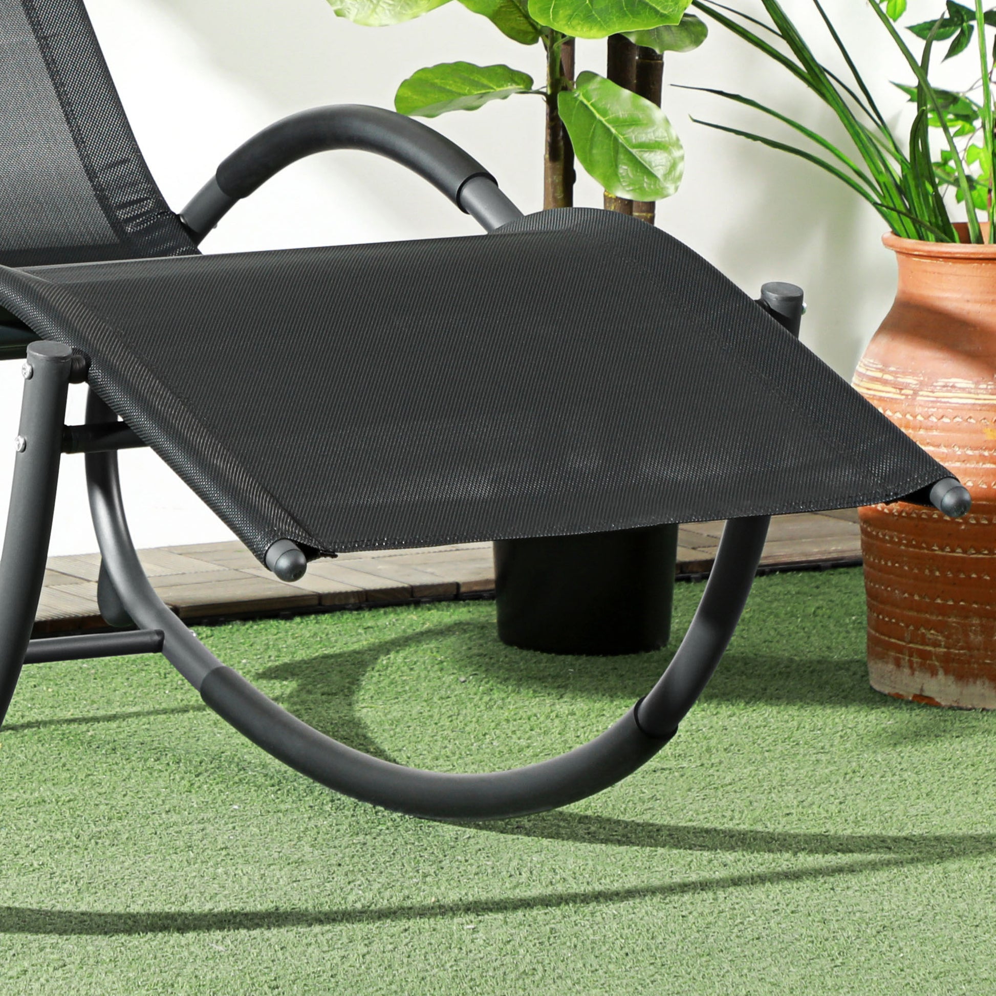 Outsunny Mecedora De Exterior Con Reposacabezas Reposabrazos 155x61x88 Cm Negro_3