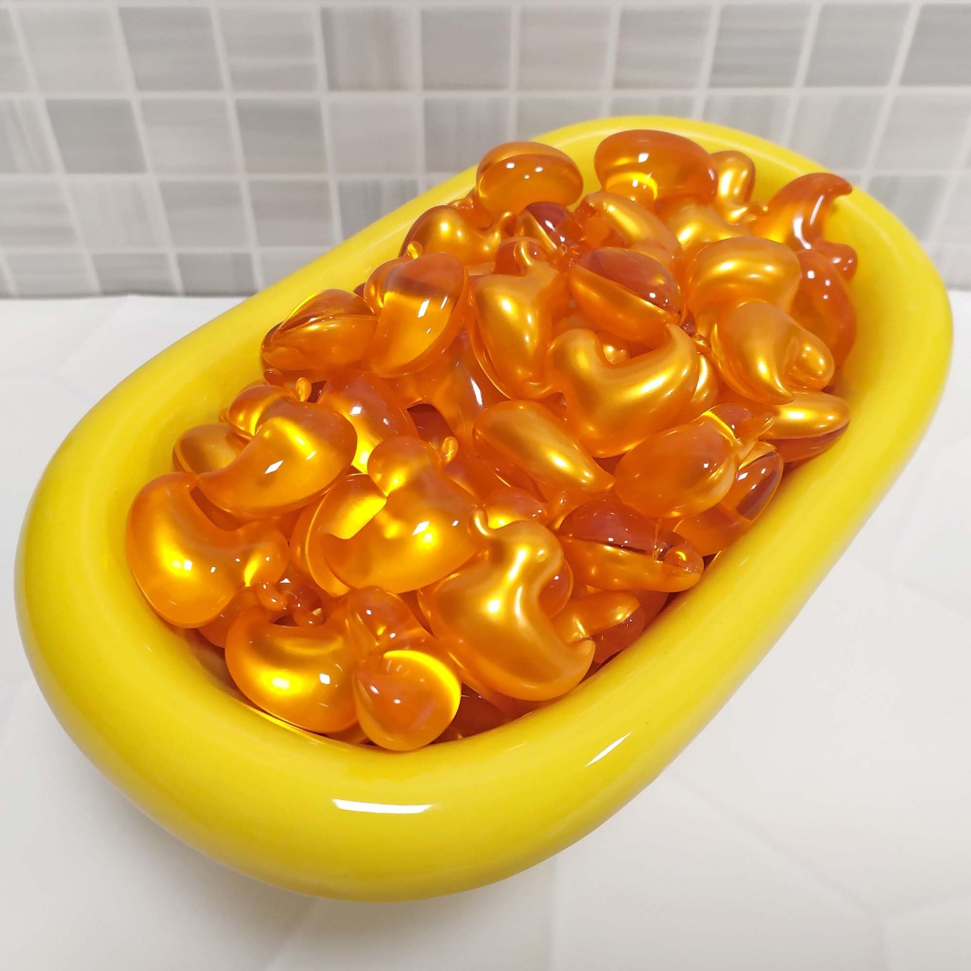 Caja 40 Perlas De Baño Con Aroma A Vainilla - Con Aceite De Soja - Hidratante Y Aromática - Forma Pato_4