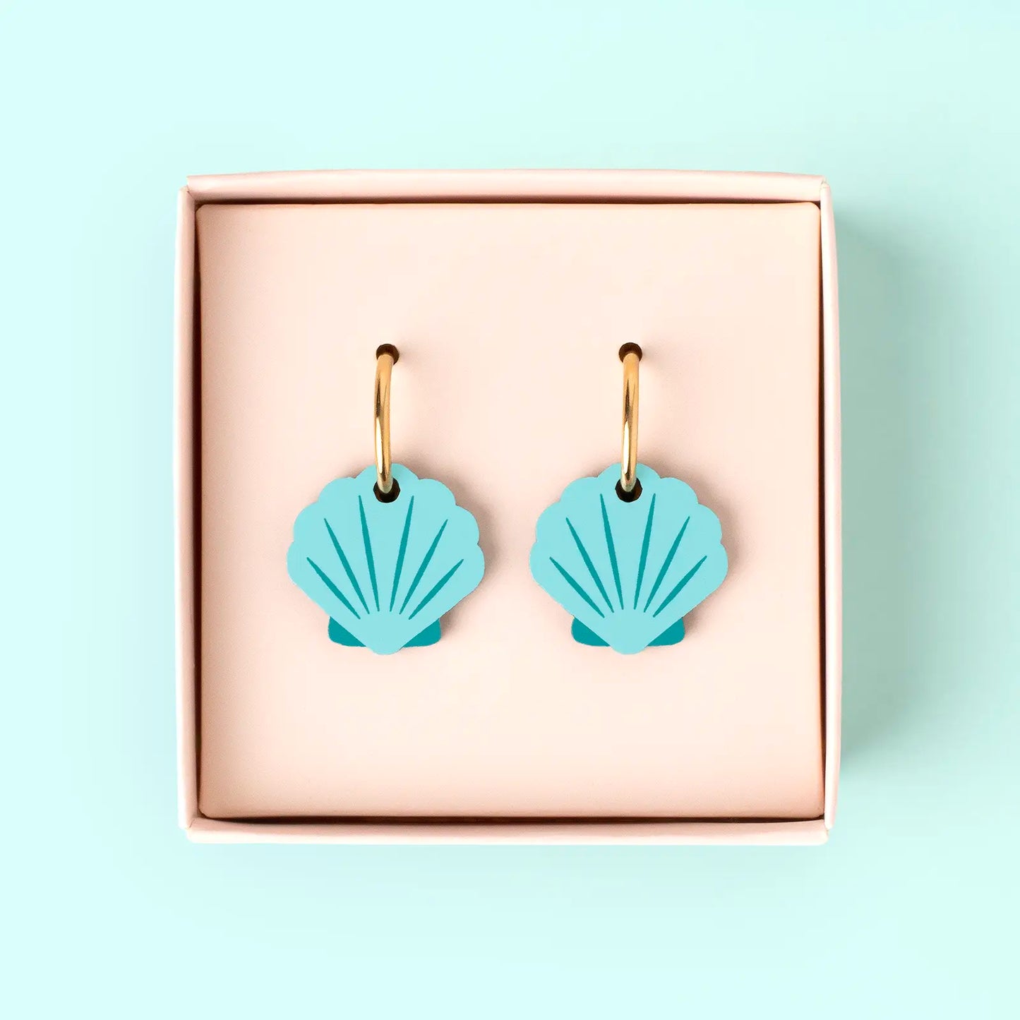Pendientes Concha de Mar - Aro de Acero Quirúrgico y Bañado en Oro de 18k - Nature Vibes_1