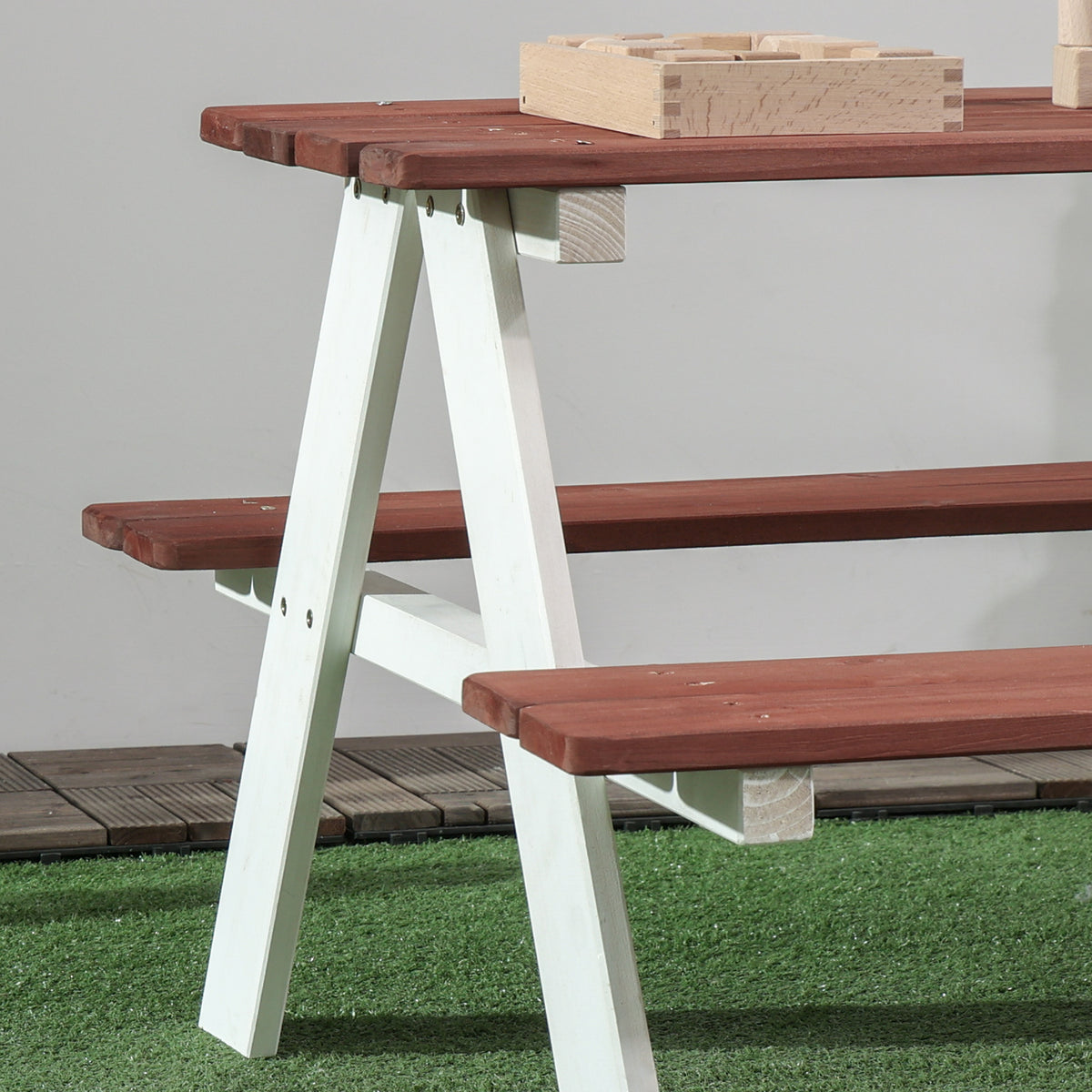 Mesa Picnic Infantil Outsunny 89x79x50 Cm Marrón_3