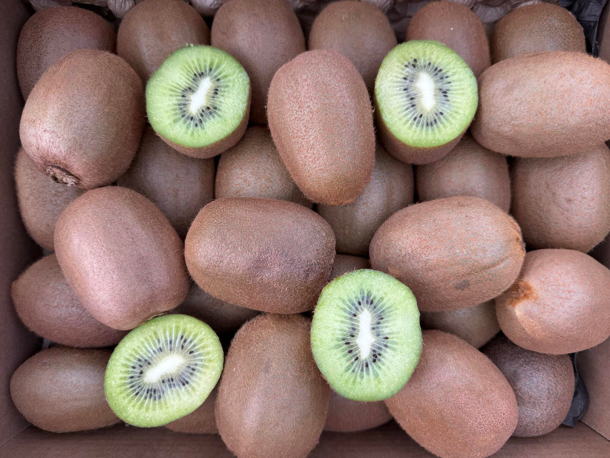 Caja De Kiwis Verde De Temporada Tropitop Caja De 3kg_3