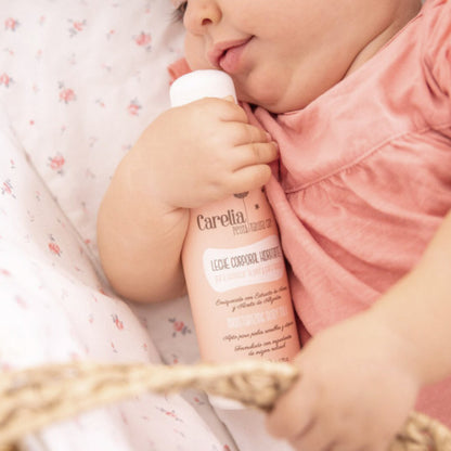 Leche Corporal Hidratante para Bebés Carelia 200 ml