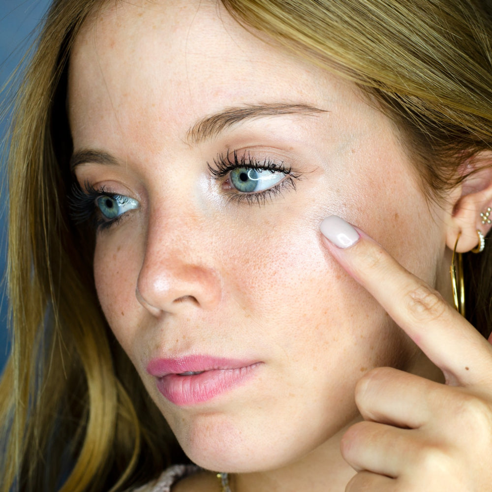 Iluminador Rosa Camaleon Cosmetics_3