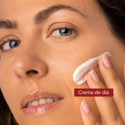 Crema lift arrugas &amp; firmeza - Textura rica BEEVINE ELIXIR, APIVITA 50 ml