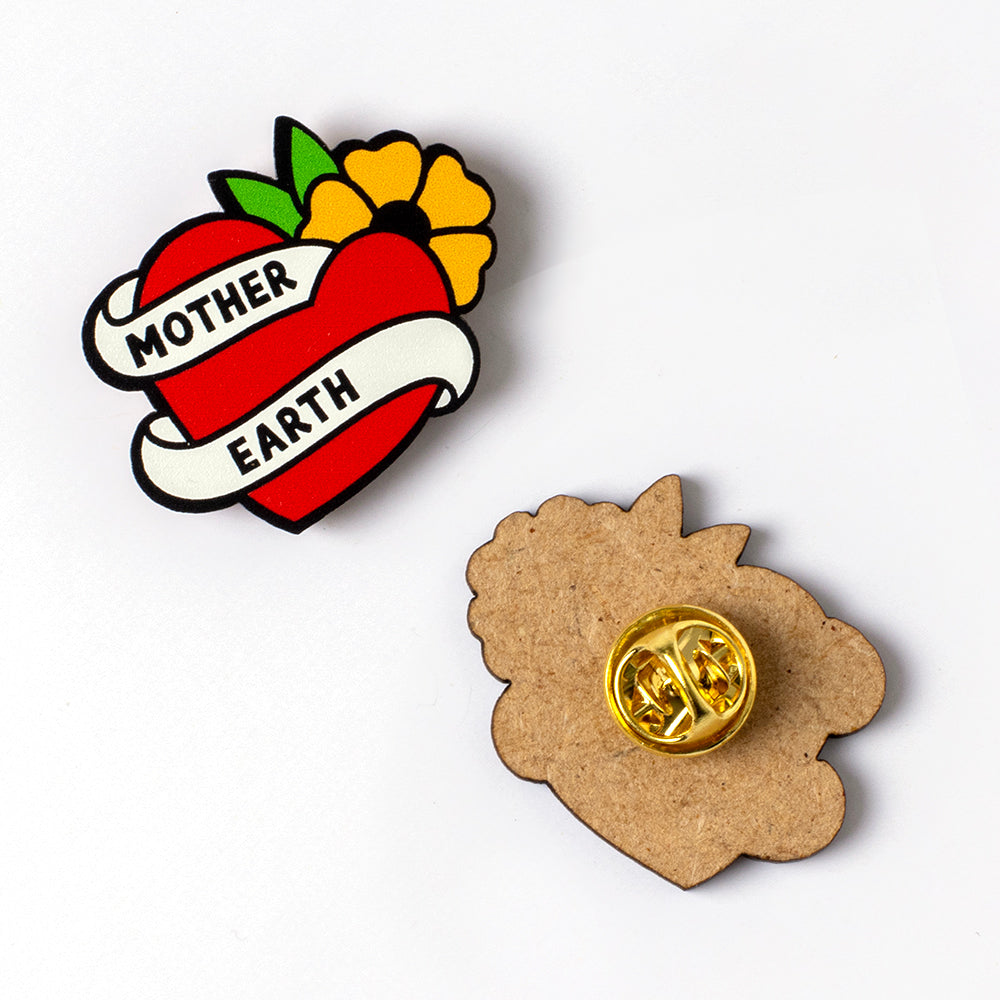 Pin Mother Earth - Accesorio Moderno y Original para Chaquetas, Mochilas y Bolsos - Nature Vibes_1