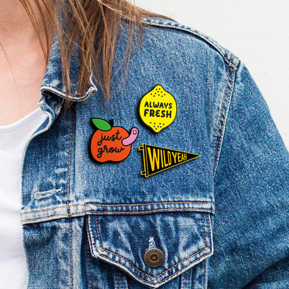 Pin Wild Yeah - Accesorio Moderno y Original para Chaquetas, Mochilas y Bolsos - Nature Vibes_2