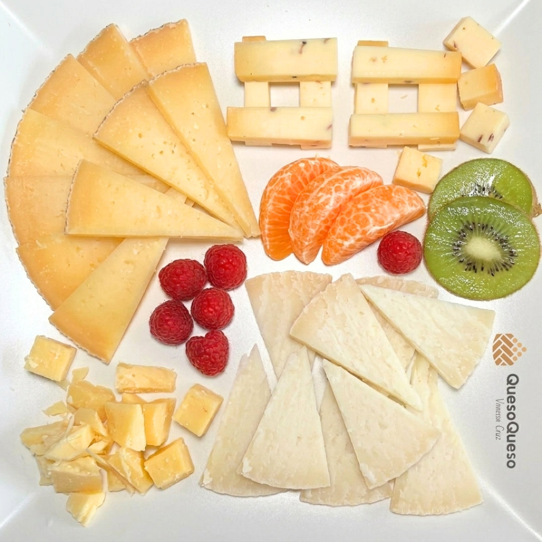 Quesoqueso® Caja De Quesos | Queso Manchego, Payoyo, Mahon Y Castellano Con Trufa | Regalo Pareja "díselo Con Quesos"_2