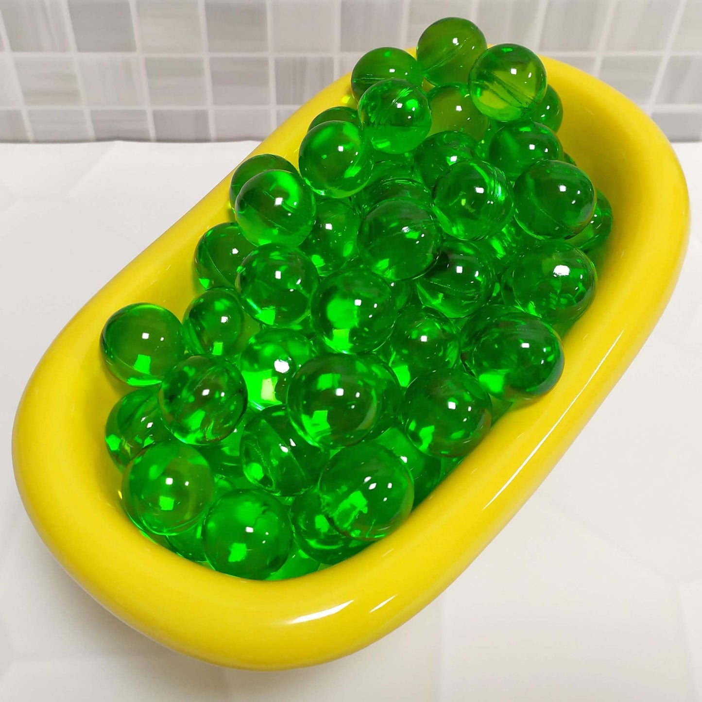 Caja 40 Perlas De Baño Con Aroma A Manzana - Con Aceite De Soja - Hidratante Y Aromática - Forma Bola_3