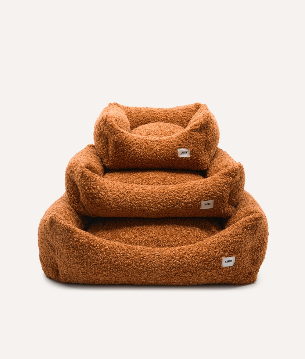 Cafide Cama De Material Reciclado Para Perro Con Tejido Estilo Borreguito Mostaza. Modelo Snozy._4