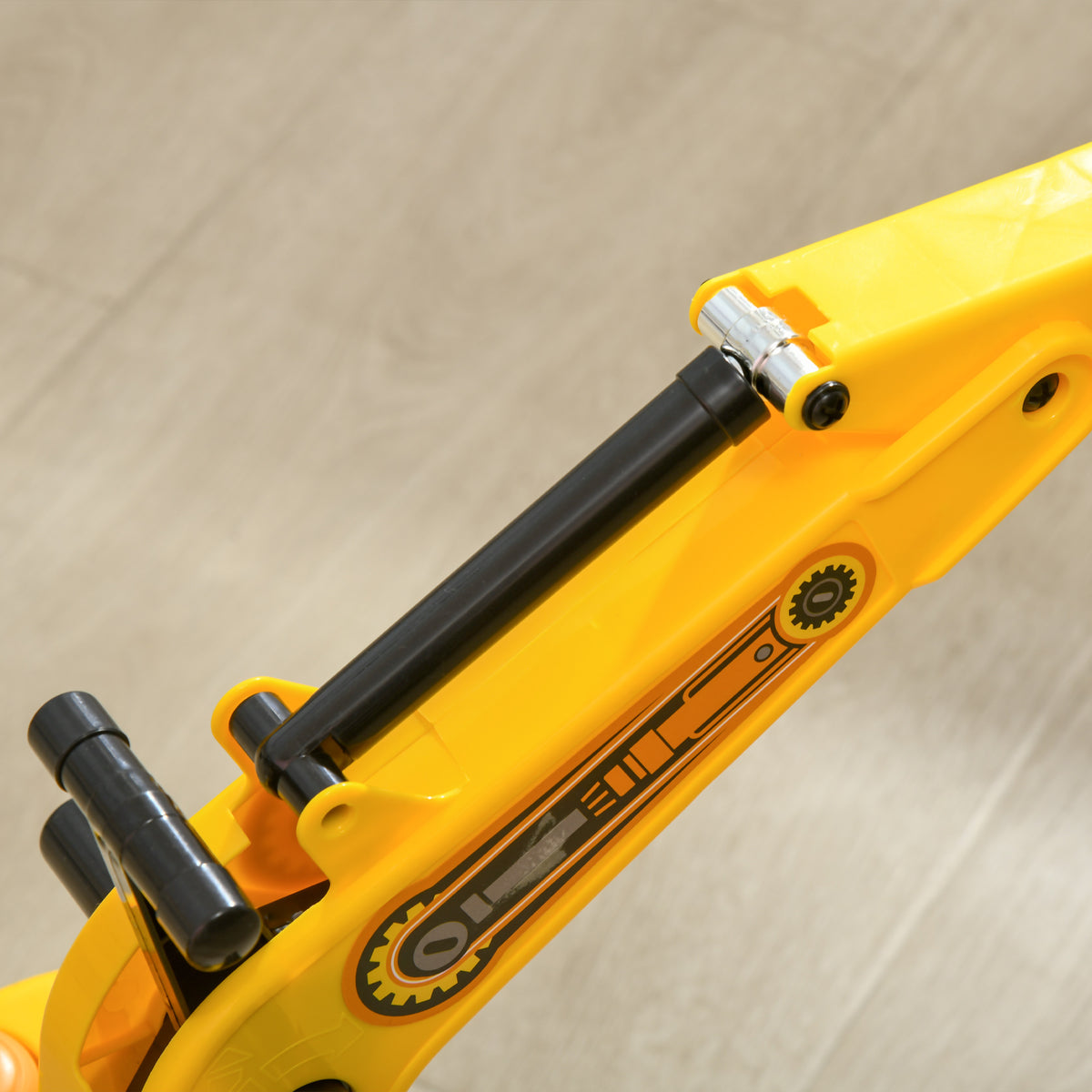 Homcom Excavadora Sin Pedales Para Niños Con Brazo Móvil 78x24x58,5 Cm Amarillo_4